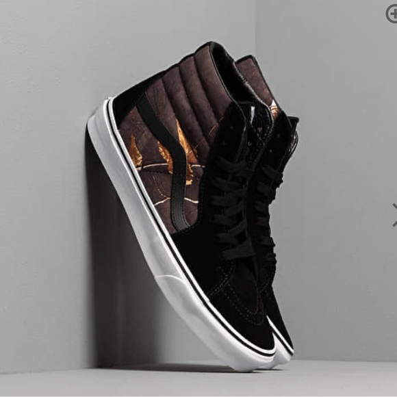 VANS SK8-HI (REALTREE XTRA Only Worn  once. Smoke free pet free. Men’s 8.5 W 10 - Picture 4 of 6